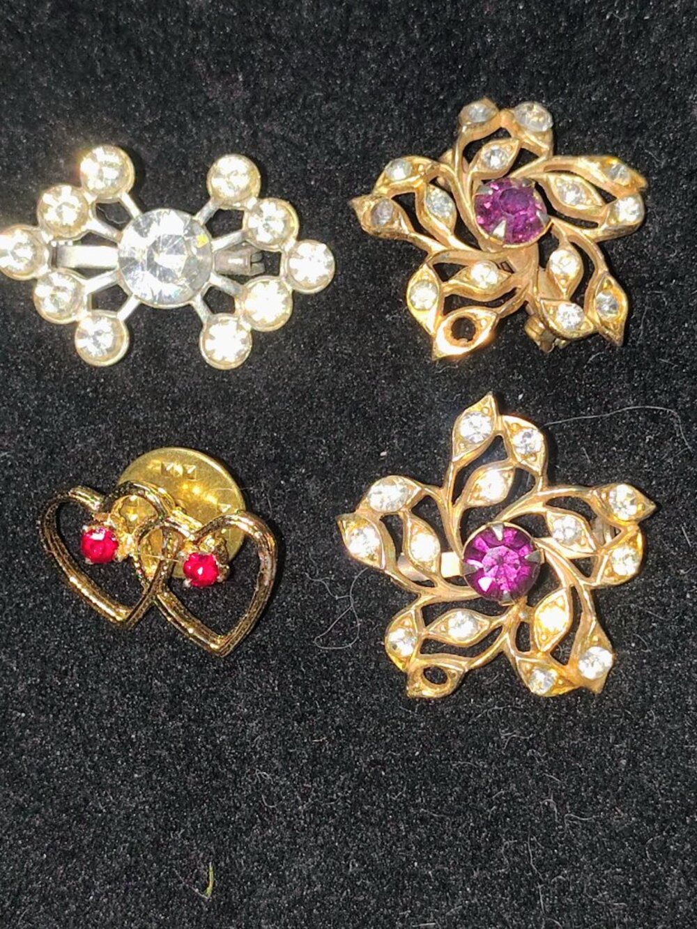 Vintage Mid‑Century Jewelry Lot – Floral Pins, Rhinestone Brooch, Heart Tie Tack